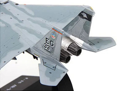 F-15 EAGLE - 1:100 - METAL
